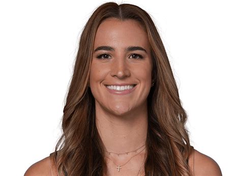 Sabrina Ionescu .